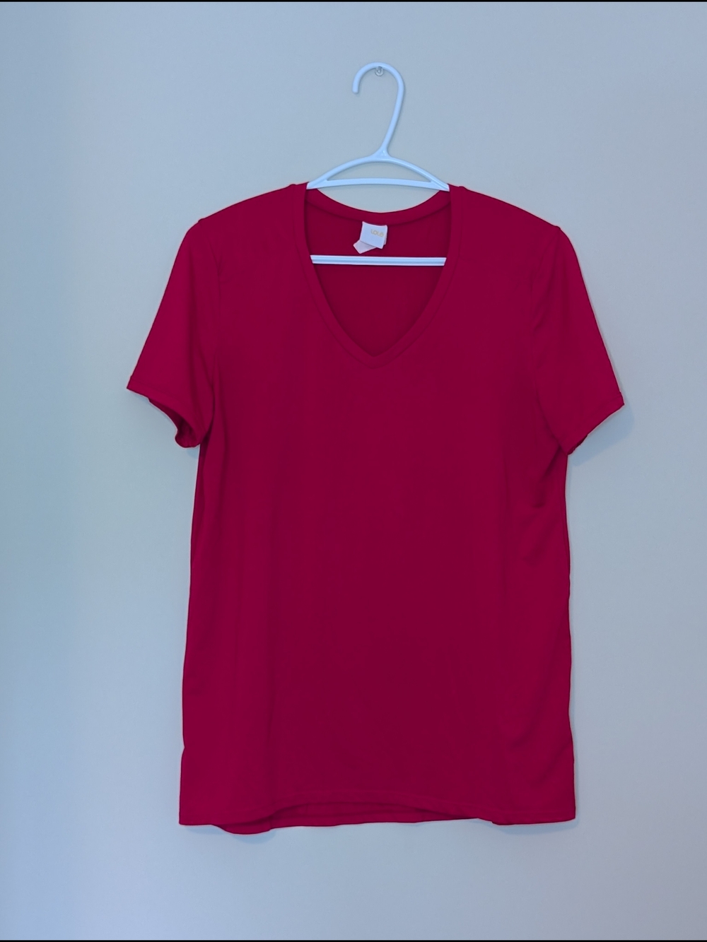 Lole Classic Women's V-Neck Tee - Berry Red, Size Small